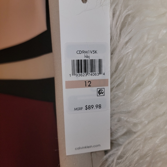 Gorgeous NWT Calvin Klein color block dress perfect for Spring concealed zipper - Picture 4 of 5